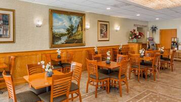 Free daily on-the-go breakfast