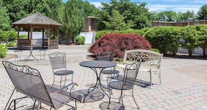 Quality Inn Ledgewood - Dover