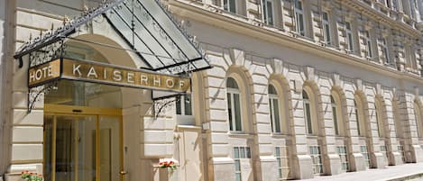 Façade de lâhĂ©bergement