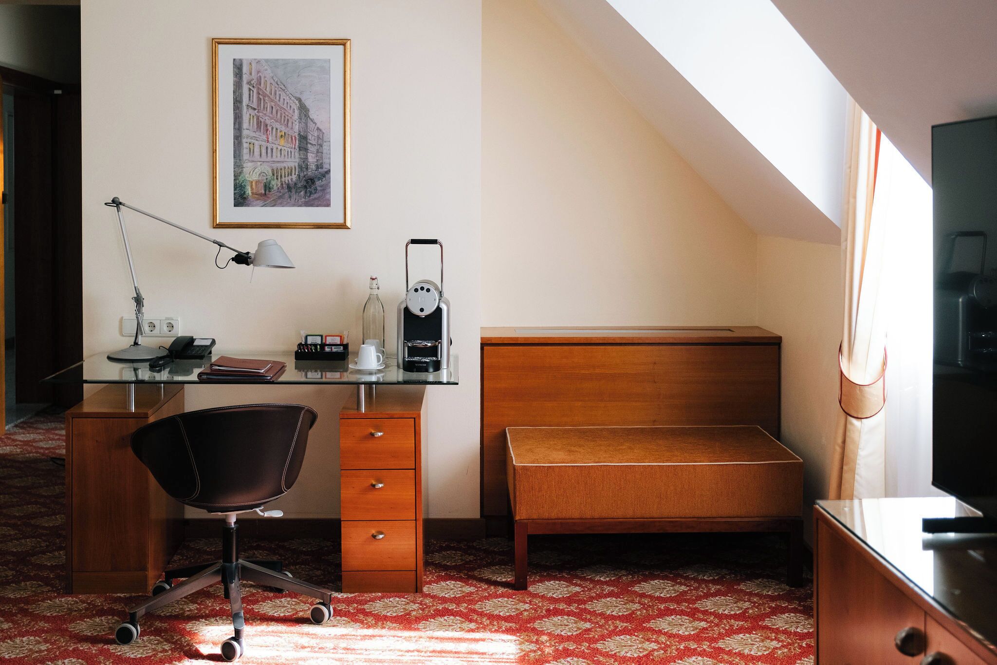 junior suite | living area