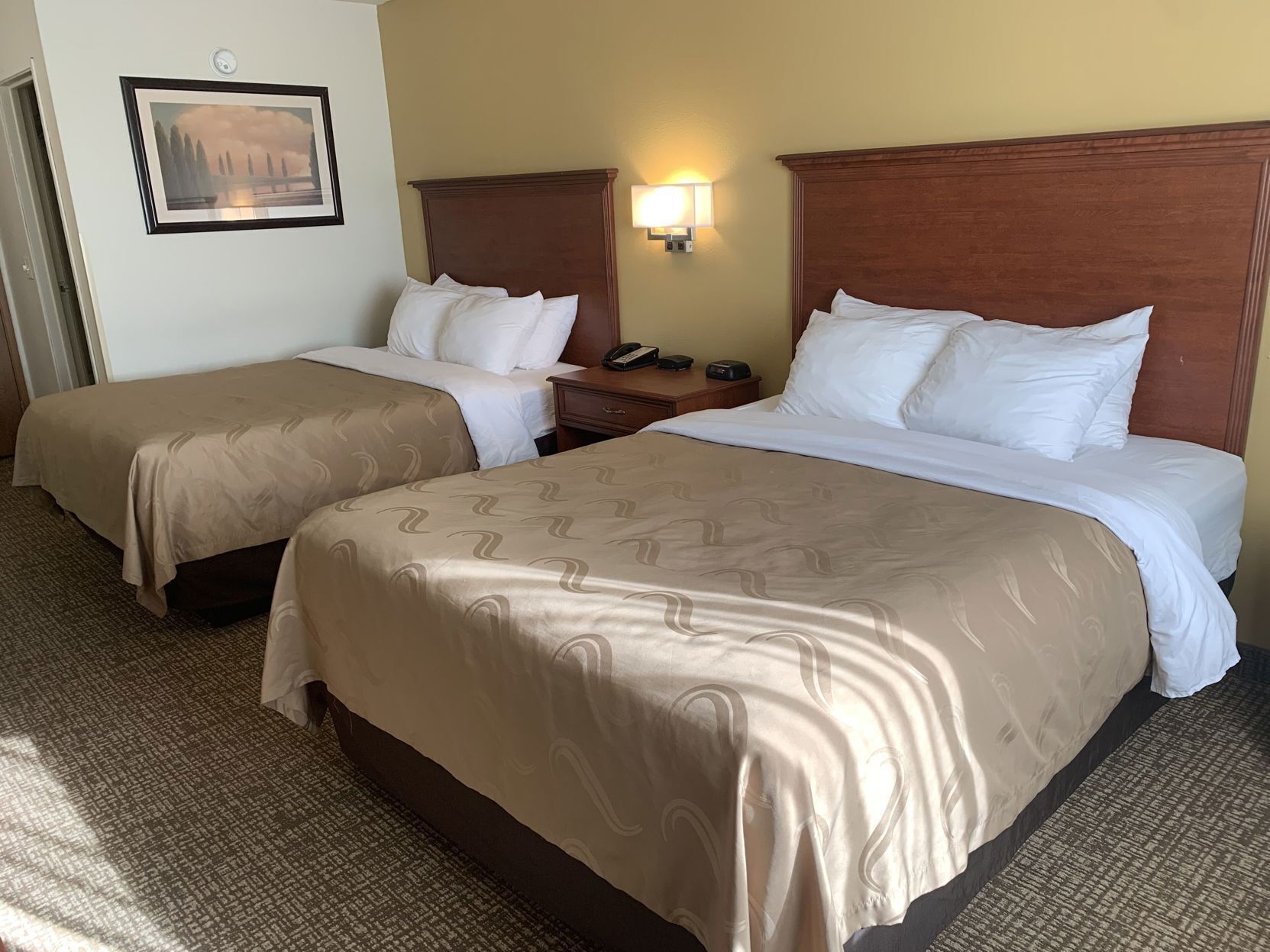 Premium bedding, desk, blackout drapes, soundproofing