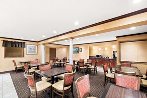Free full breakfast - Quality Inn North Platte (North Platte)