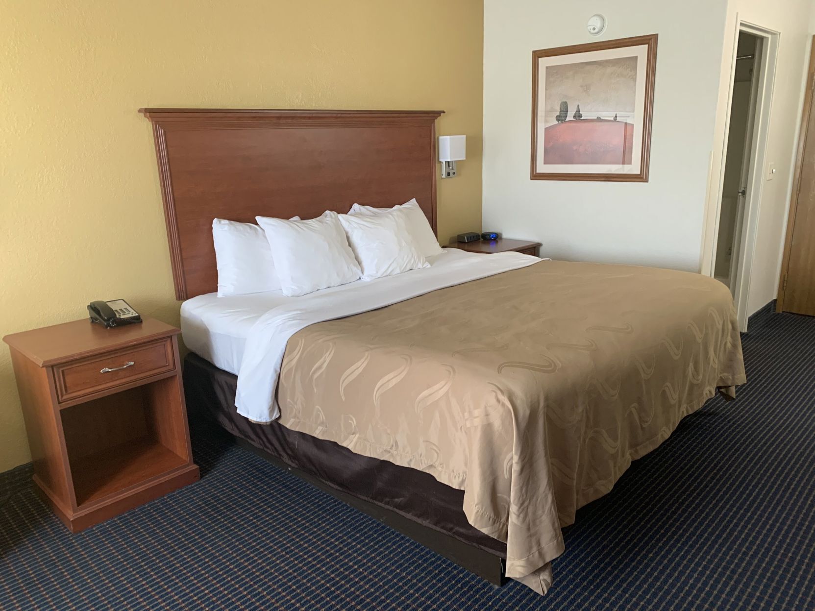Premium bedding, desk, blackout drapes, soundproofing
