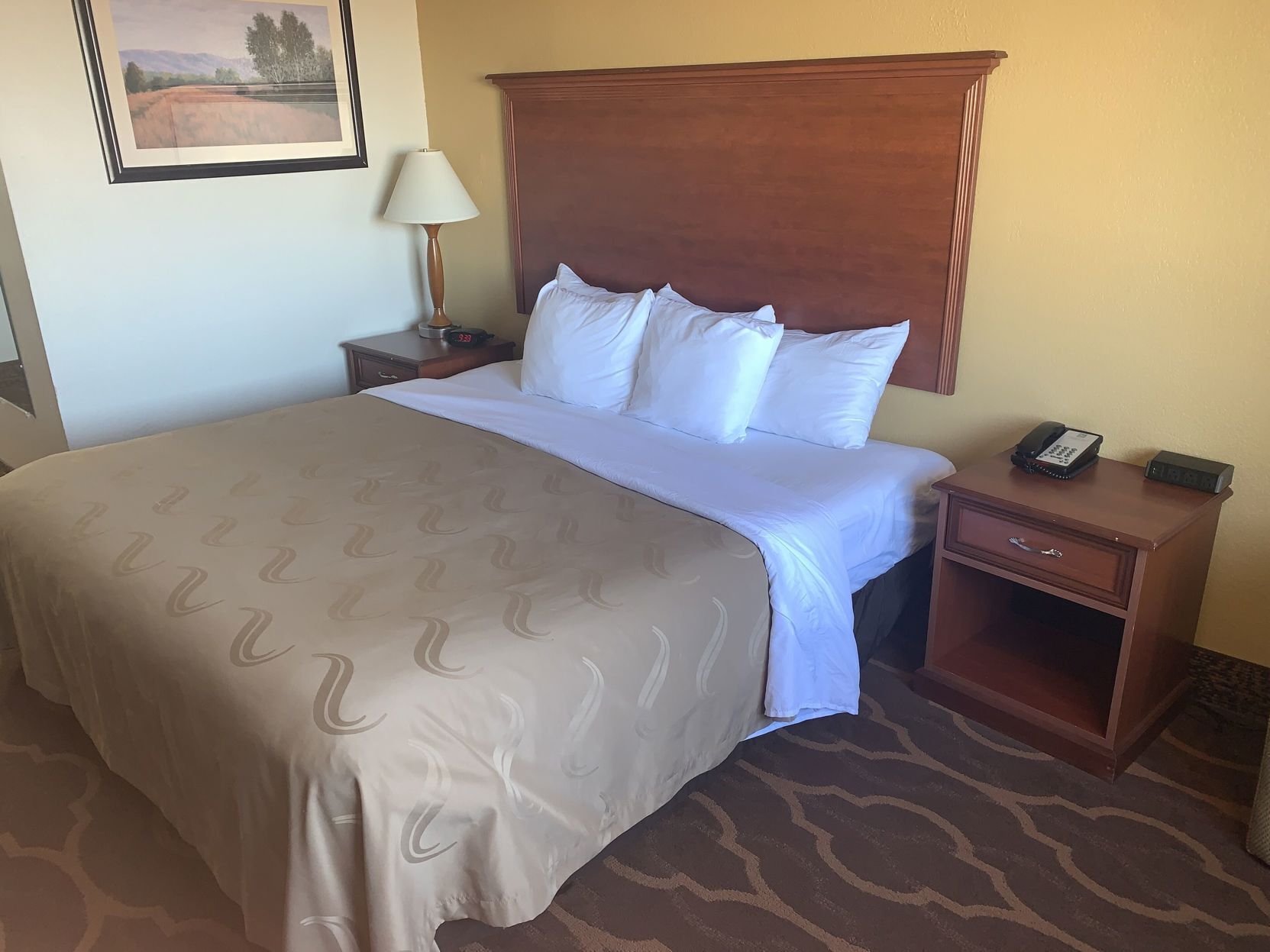 Premium bedding, desk, blackout drapes, soundproofing