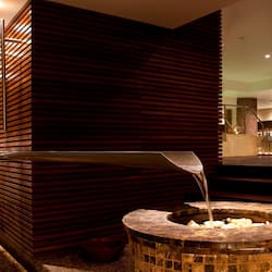 Couples treatment rooms, sauna, hot tub, steam room, Turkish bath