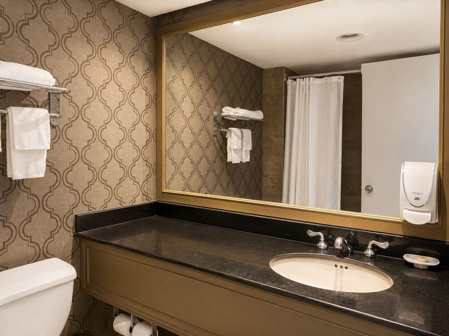Photo - Hôtel Le Concorde Québec