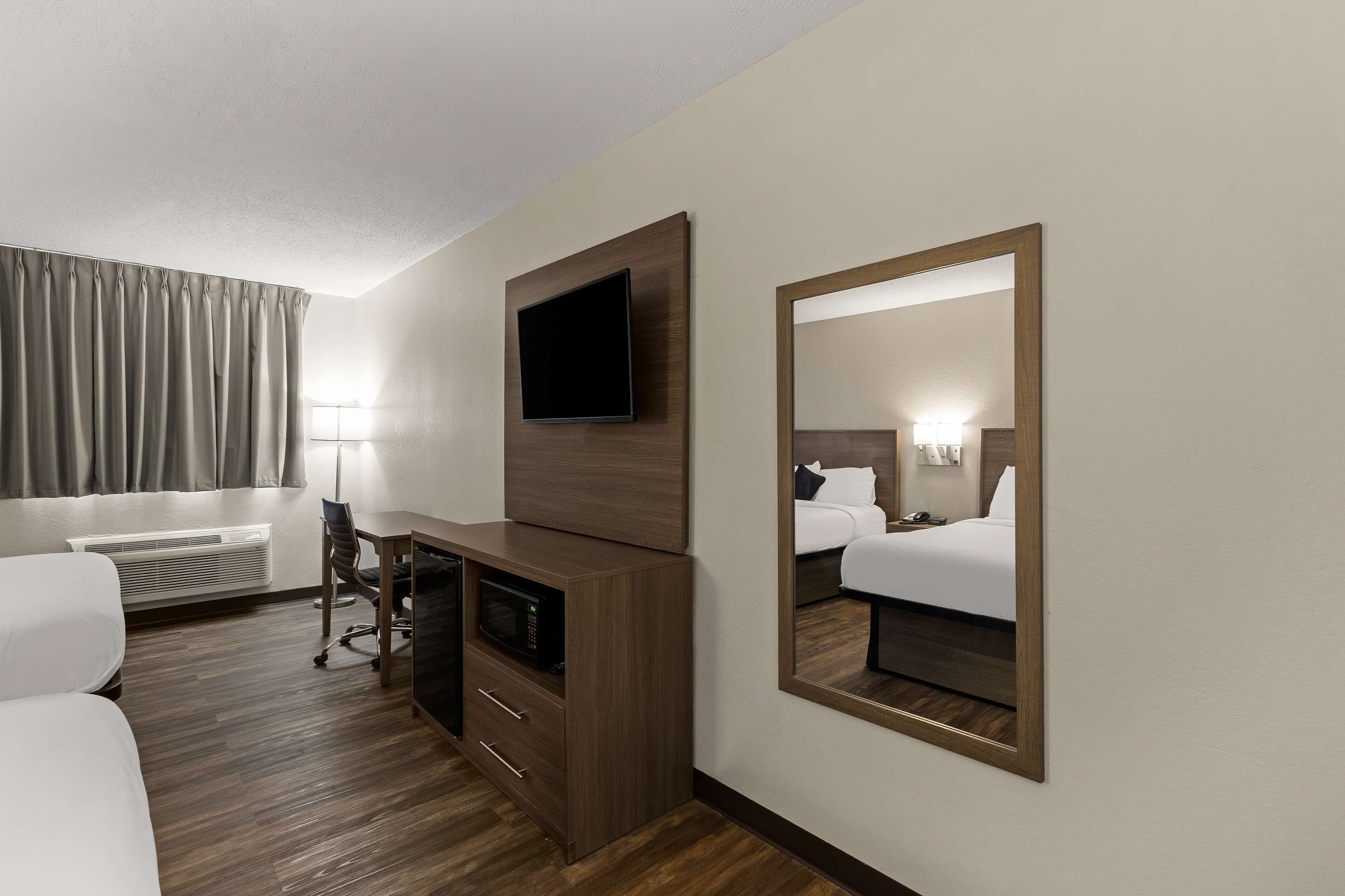 Chambre, 2 grands lits, non-fumeurs | Chambres insonorisées, Wi-Fi gratuit
