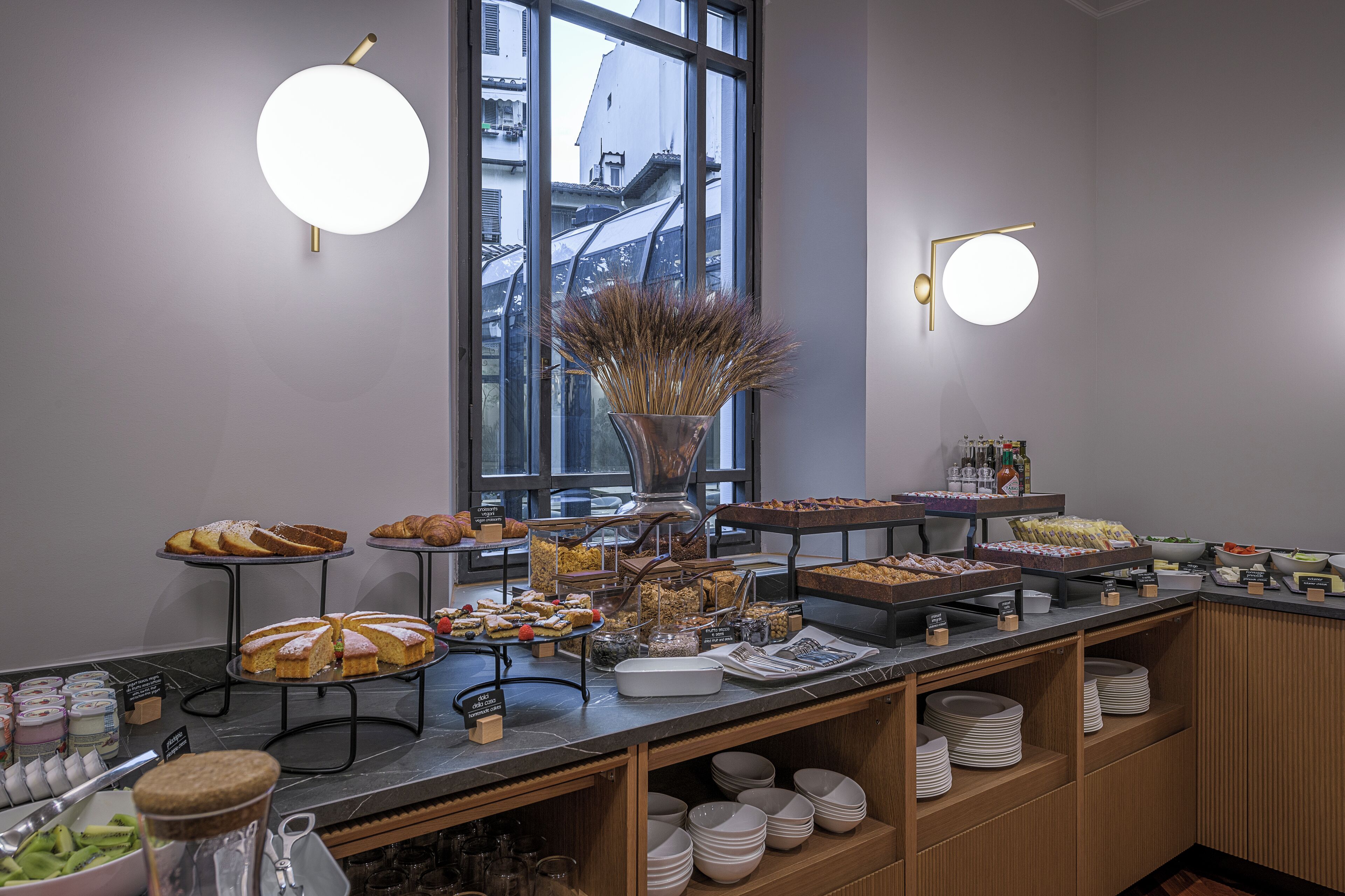 daily buffet breakfast (eur 28 per person)