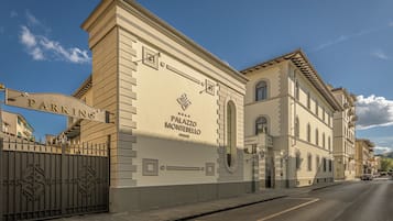 ์๋ฐ ์์ค ์ ๋ฉด