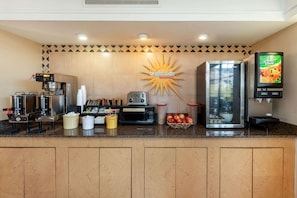 Free daily continental breakfast