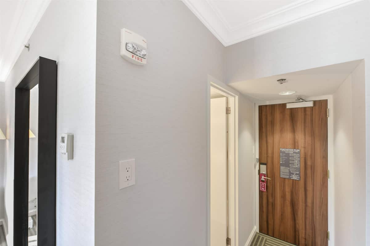 In-room safe, desk, laptop workspace, blackout drapes