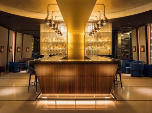 2 baaria, cocktailbaari