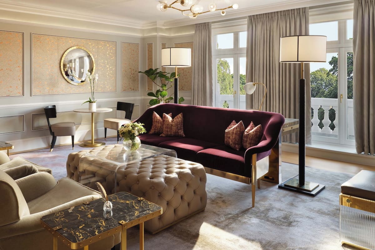 Presidential-Suite | Wohnbereich | Flachbildfernseher, DVD-Player