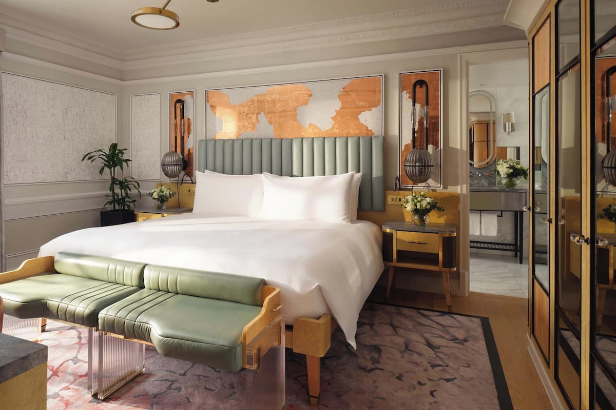 Knightsbridge, Suite | Minibar, Zimmersafe, Schreibtisch, Verdunkelungsvorhänge