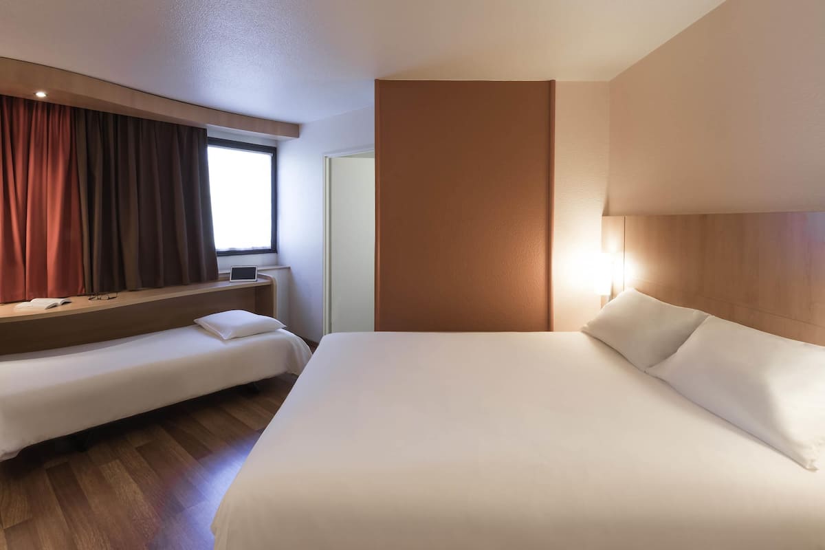 Standard Room, 1 Double Bed