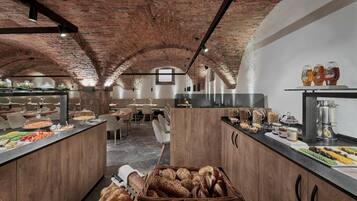 Daily buffet breakfast (EUR 20 per person)