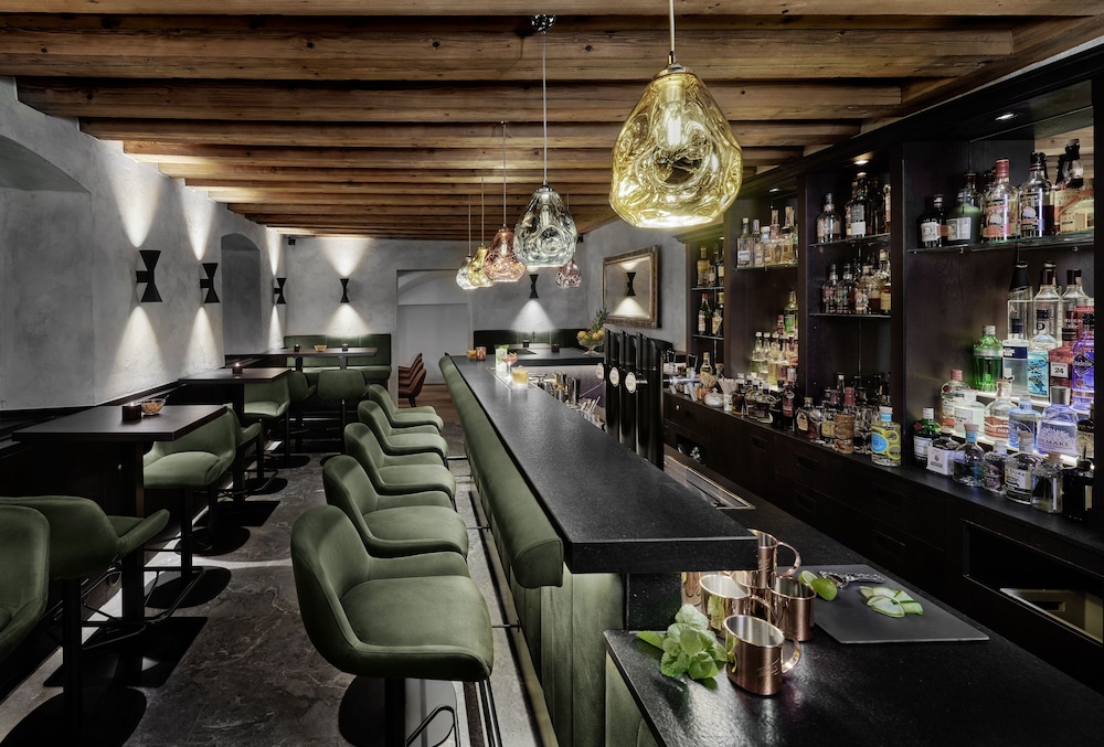 Hotel Schwarzer Adler Innsbruck by null