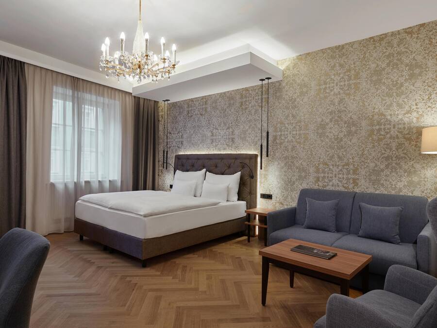 Roupas de cama premium, cofres nos quartos, Wi-Fi de cortesia