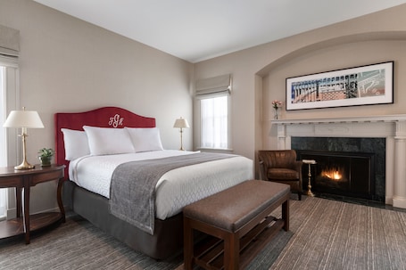 Suite | Premium bedding, desk, blackout drapes, iron/ironing board. The Glidden House