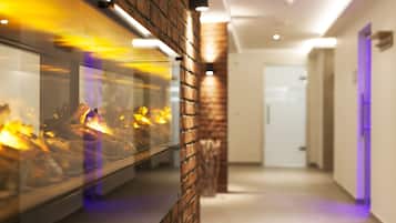 Sauna, steam room