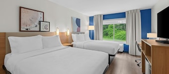 Spark by Hilton Brunswick