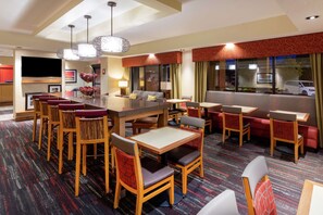 Lobby - Hampton Inn by Hilton Minneapolis/Eagan (Eagan)