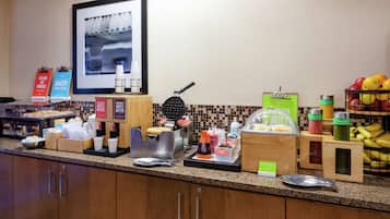 Desayuno buffet incluido todos los días