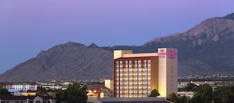 Crowne Plaza Albuquerque by IHG