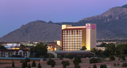 Crowne Plaza Albuquerque, an IHG Hotel