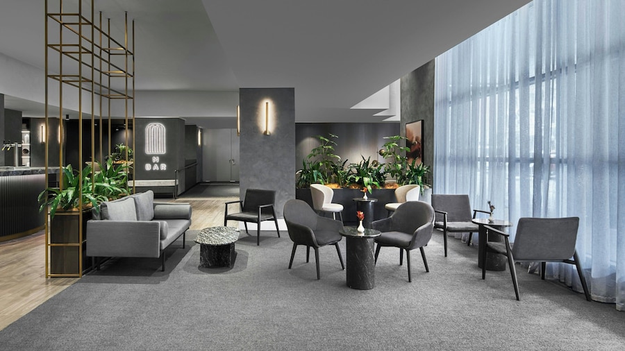 Melbourne Marriott Hotel
