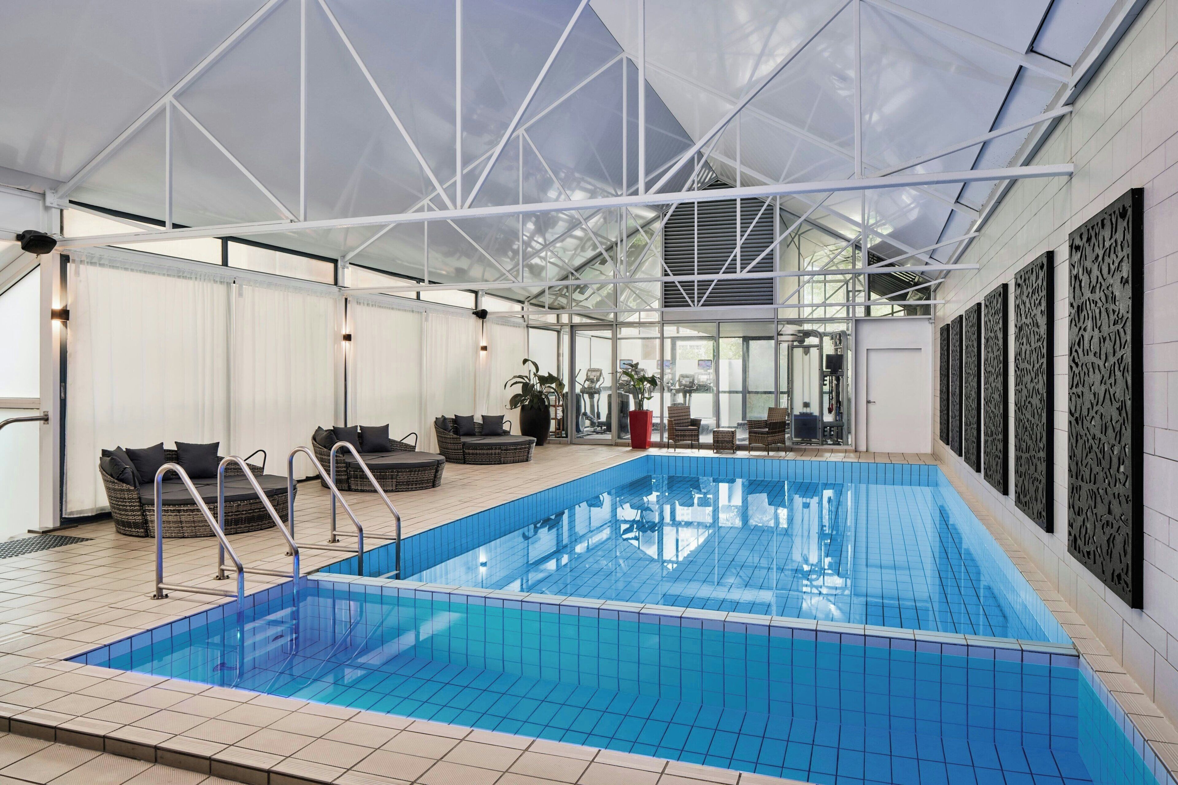 Indoor pool, pool loungers