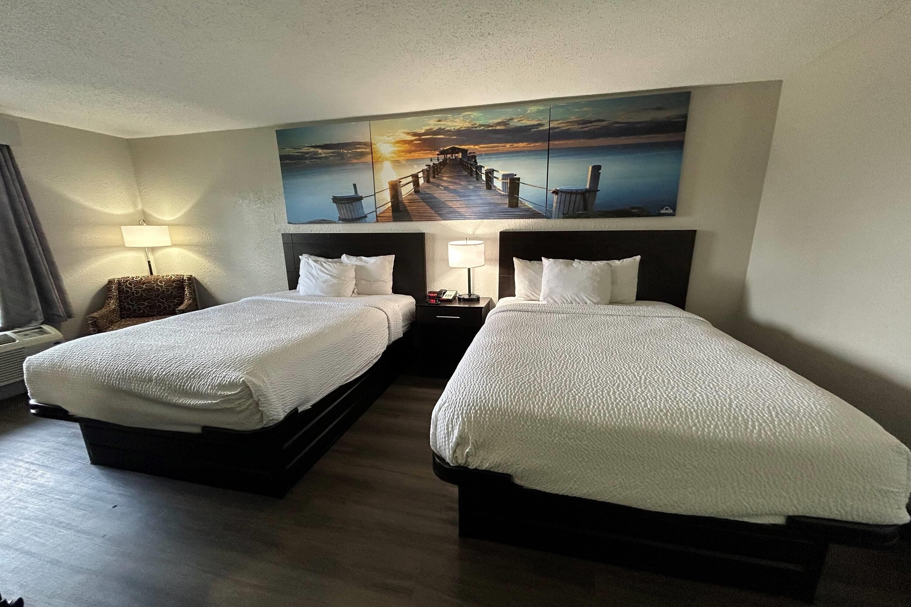 Foto - Days Inn by Wyndham Savannah Airport