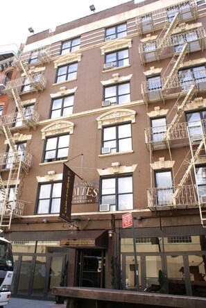 Exterior - Off Soho Suites Hotel (New York)