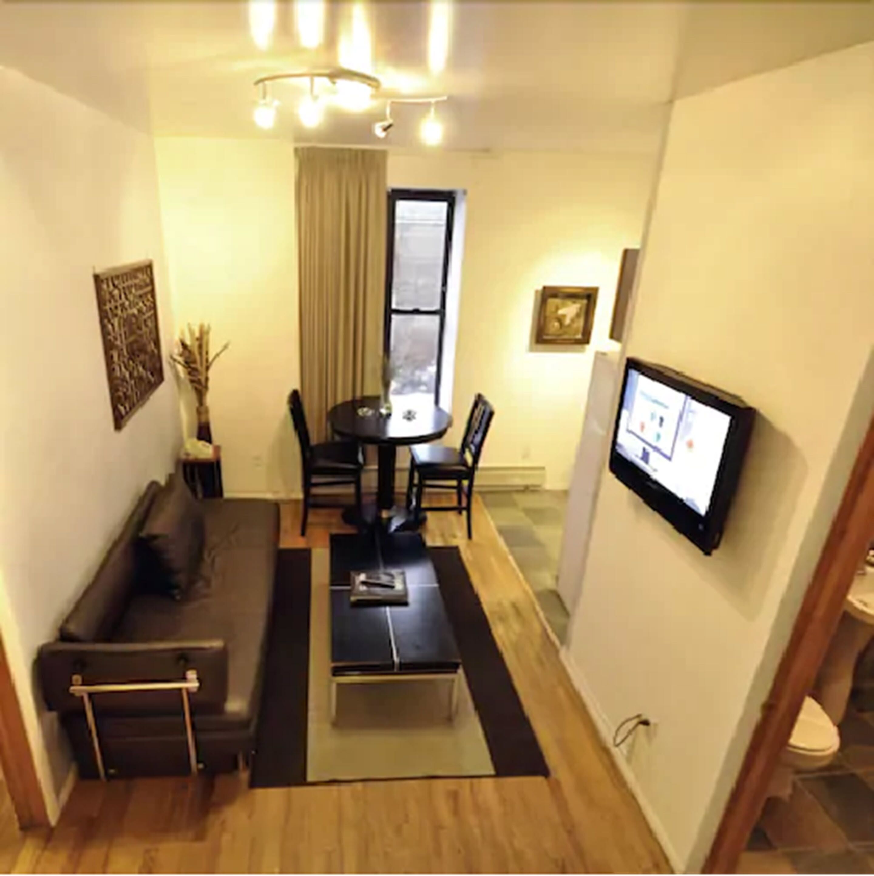 Photo - Off SoHo Suites Hotel