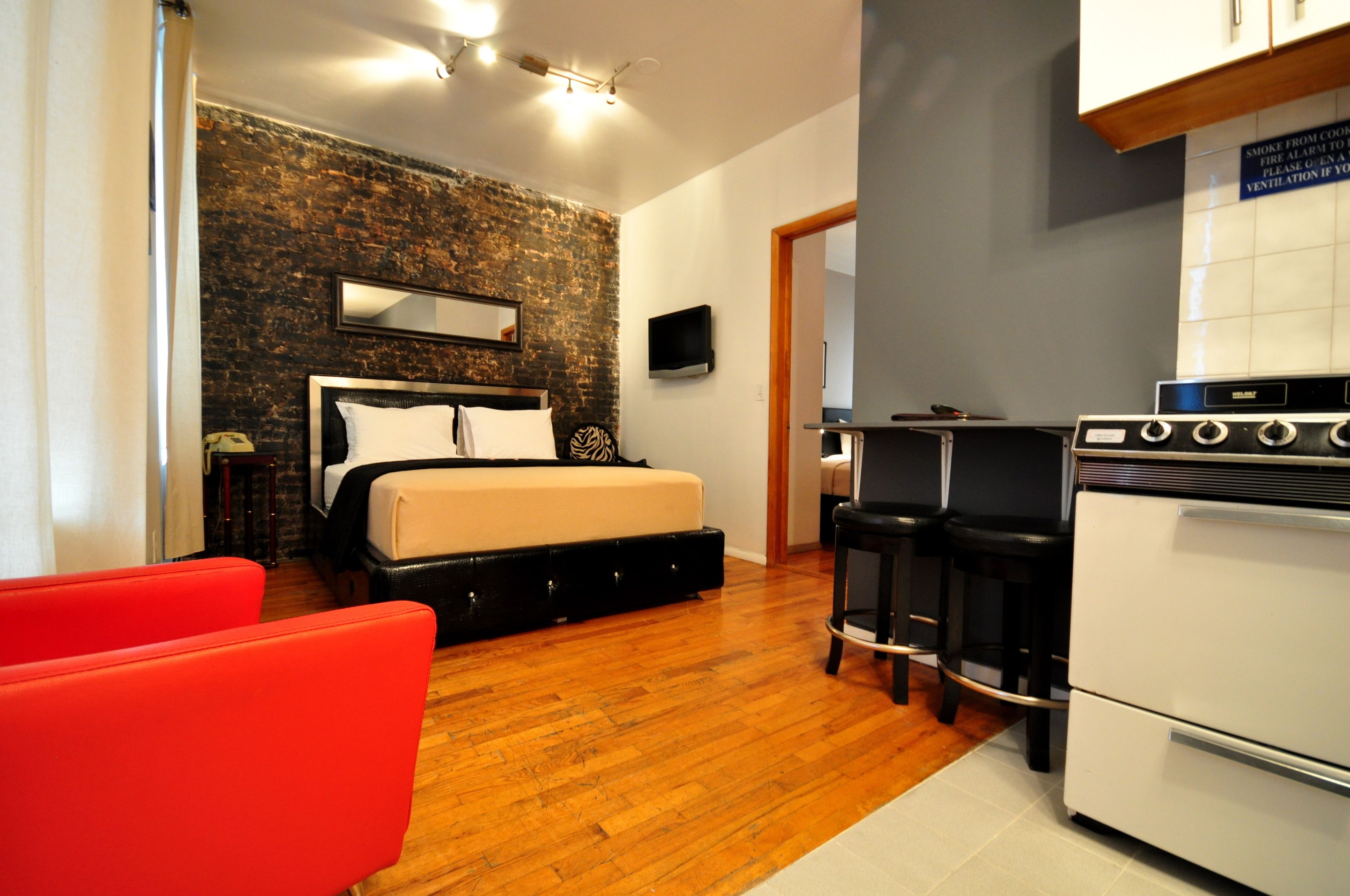 In-room safe, iron/ironing board, free WiFi, bed sheets