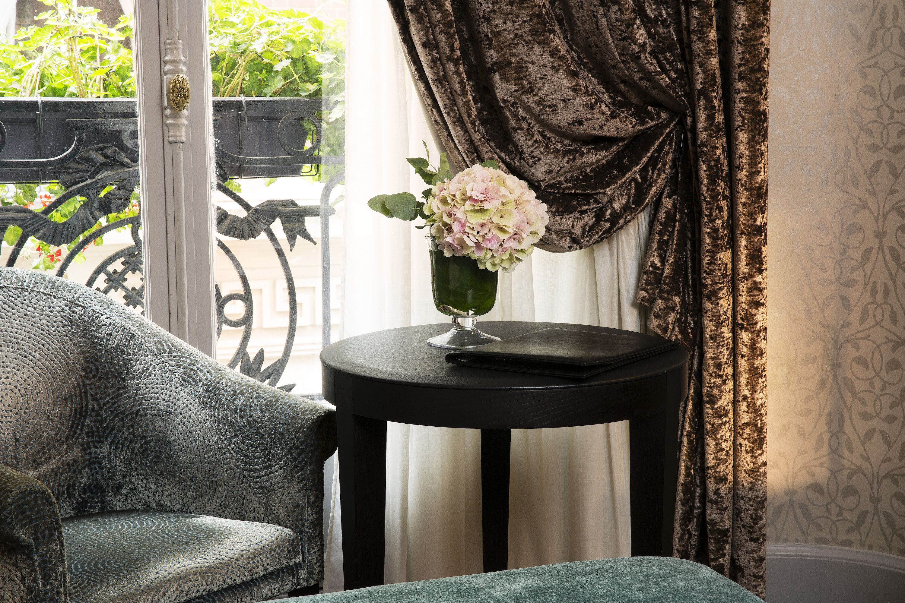 superior room | 1 bedroom, egyptian cotton sheets, premium bedding, select comfort beds