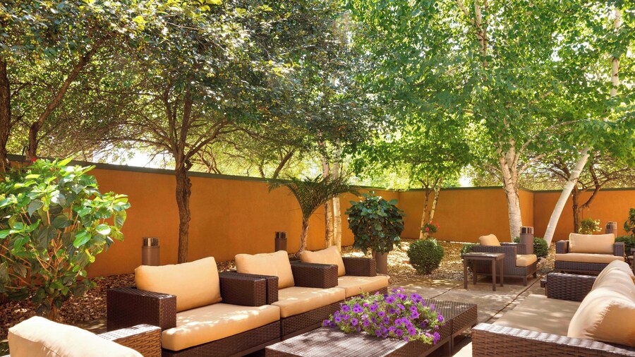 Courtyard Bloomington Normal