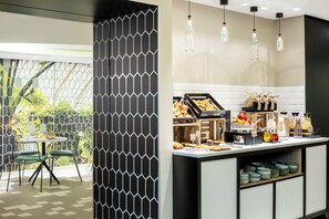Daily buffet breakfast (EUR 19 per person)