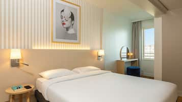 Premium bedding, in-room safe, desk, soundproofing