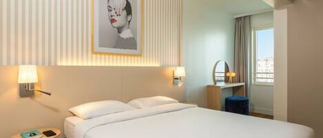 Premium bedding, in-room safe, desk, soundproofing