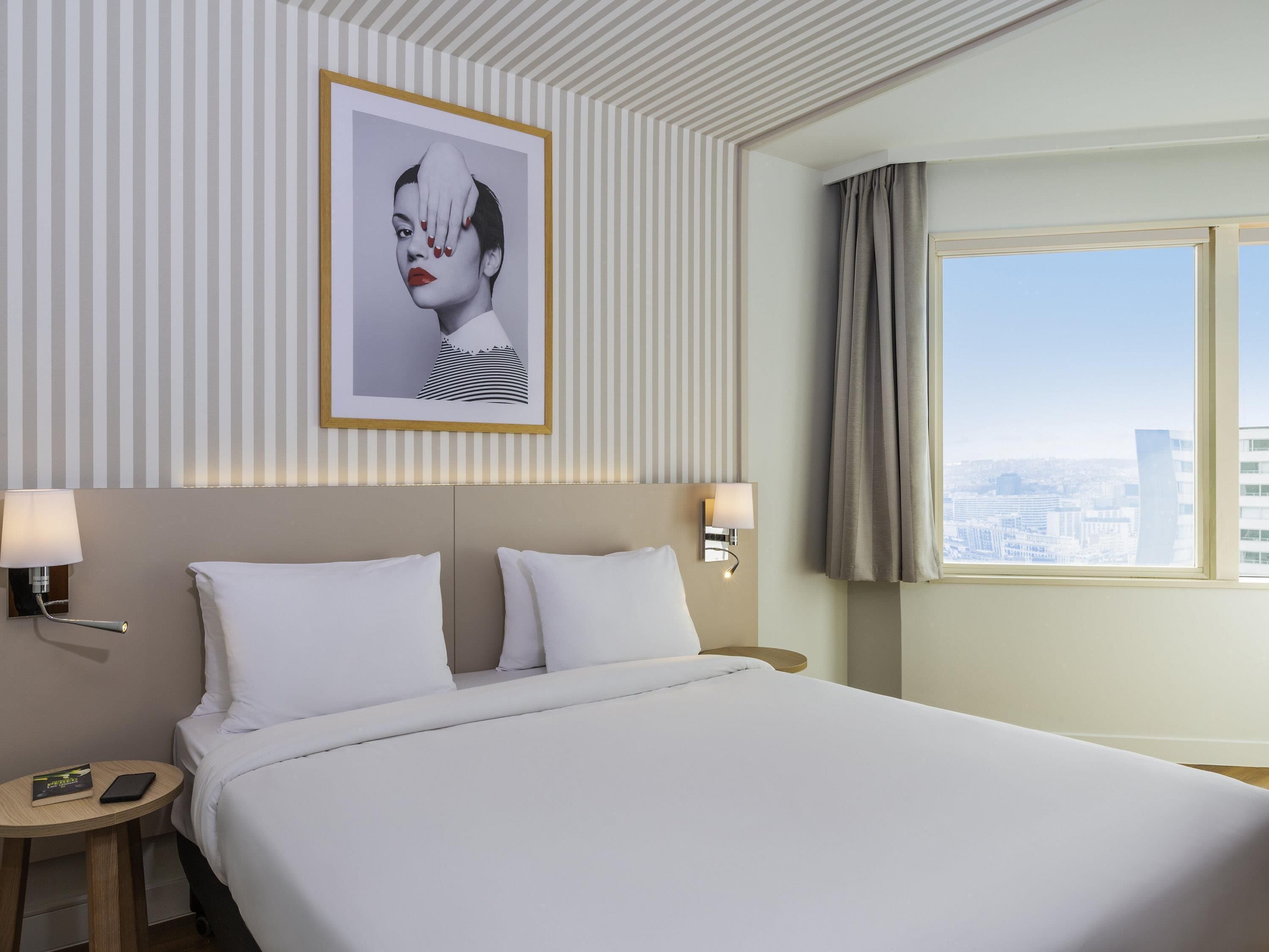 Apartment, 2 Bedrooms | Premium bedding, in-room safe, desk, soundproofing