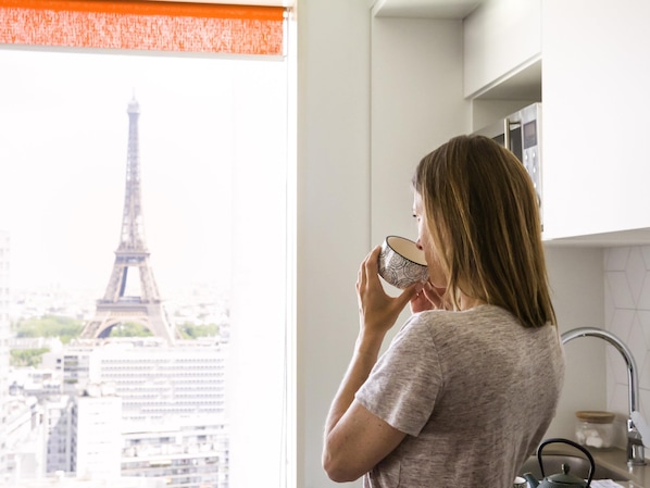 Departamento, 1 habitación, torre (Eiffel Tower View) | Ropa de cama de alta calidad y caja de seguridad en la habitación 