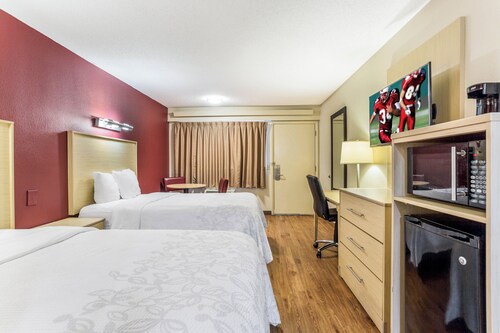 Red Roof Inn PLUS+ Nashville North - Goodlettsville