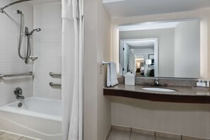 Ducha y bañera combinadas y cabezal de ducha con hidromasaje