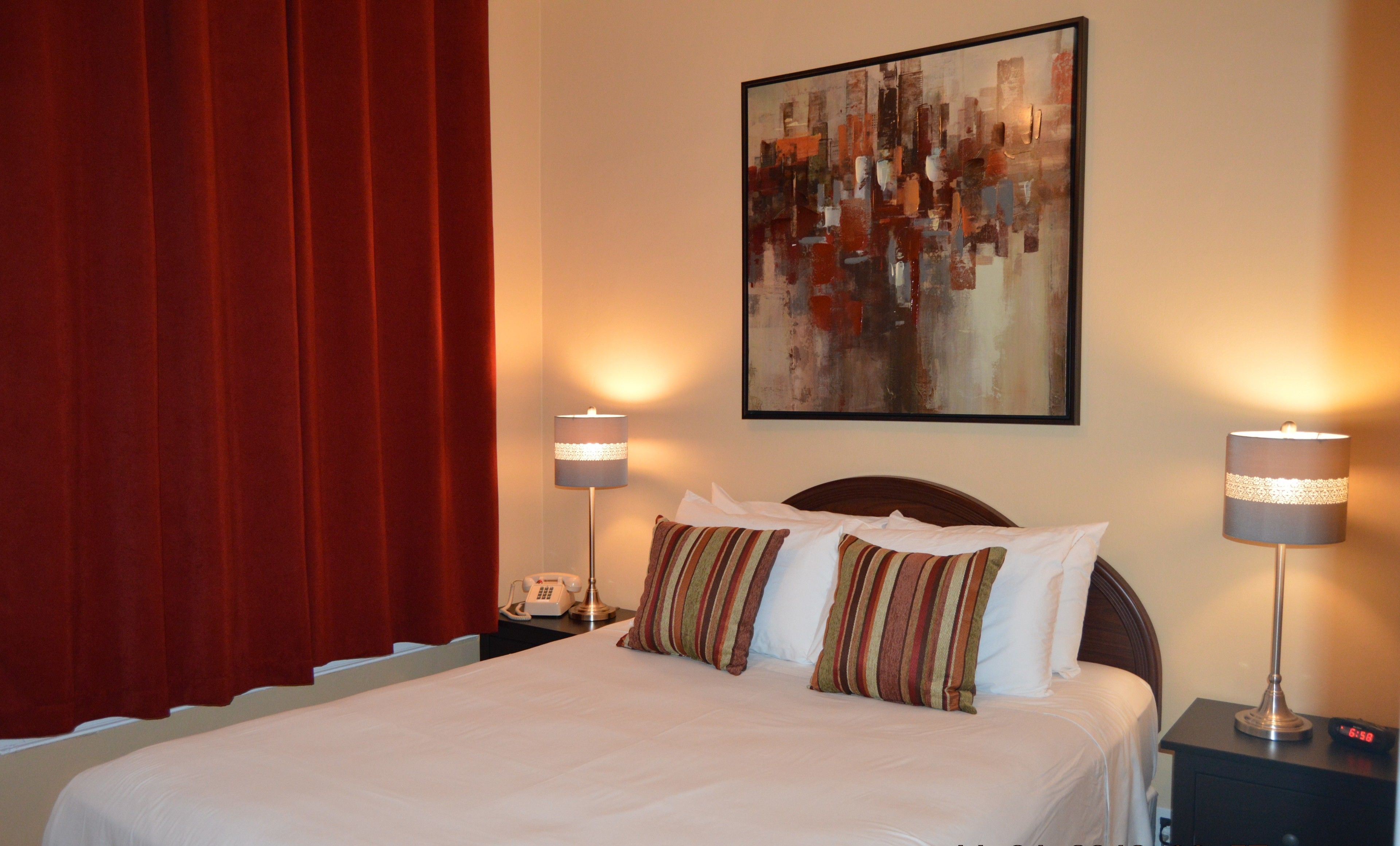 Photo - SF Plaza Hotel