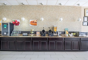 Petit déjeuner continental compris tous les jours