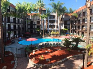 Outdoor pool, sun loungers