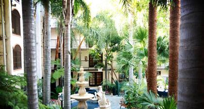 The Buena Park Grand Hotel & Suites