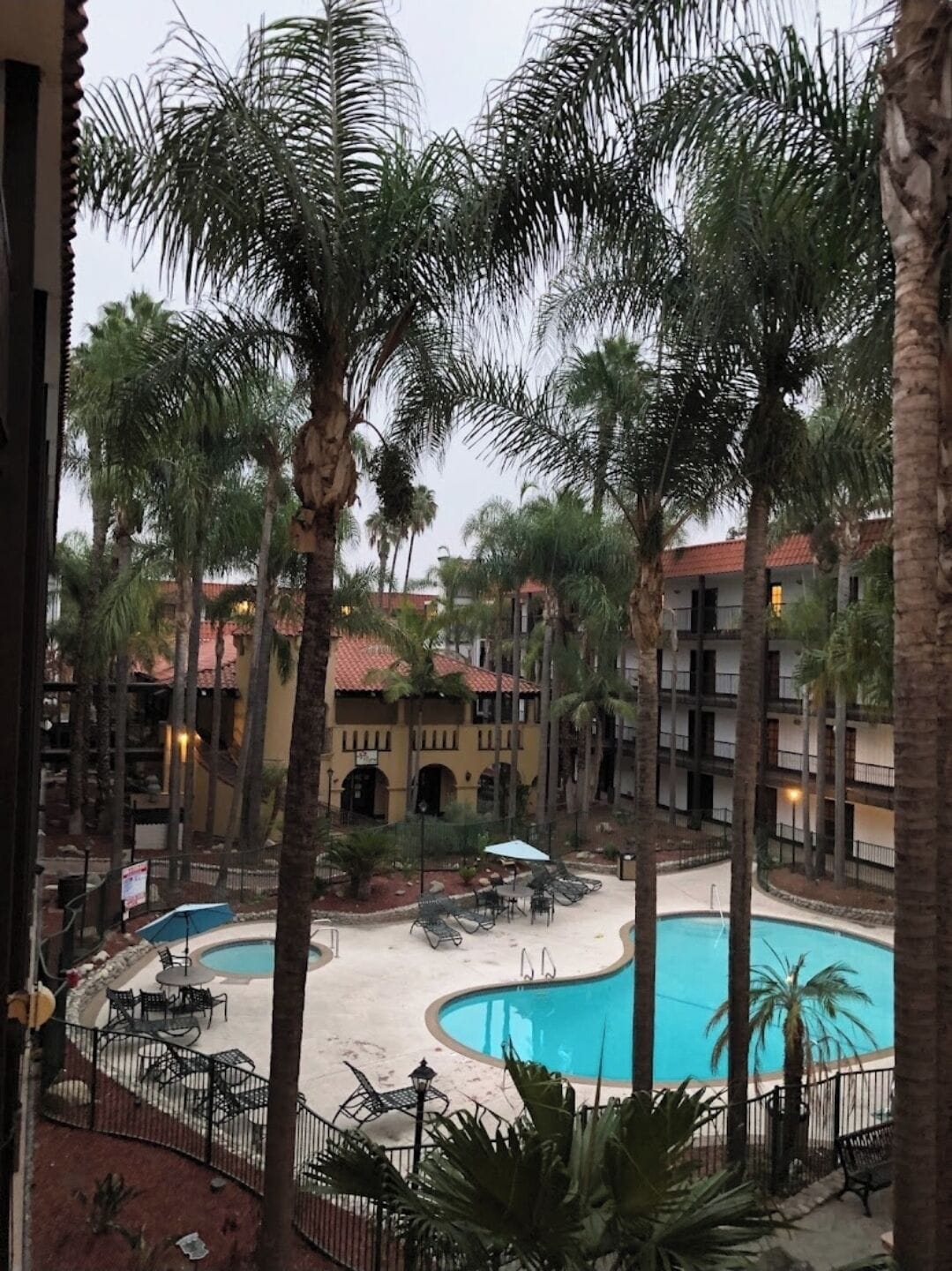 Foto - The Buena Park Grand Hotel & Suites