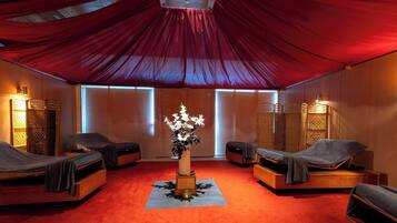 Couples treatment room(s), sauna, steam room, body treatments